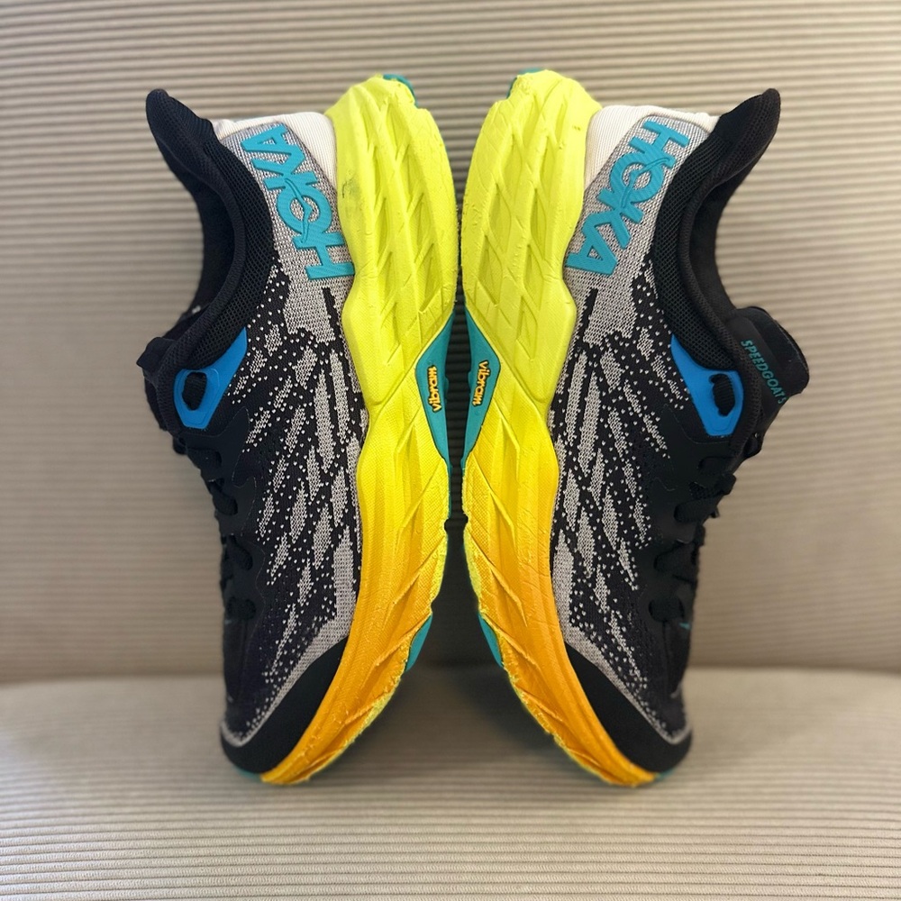 Hoka Women's Black & Yellow Speedgoat Trail Running Shoes Size 7 - Picture 4 of 10